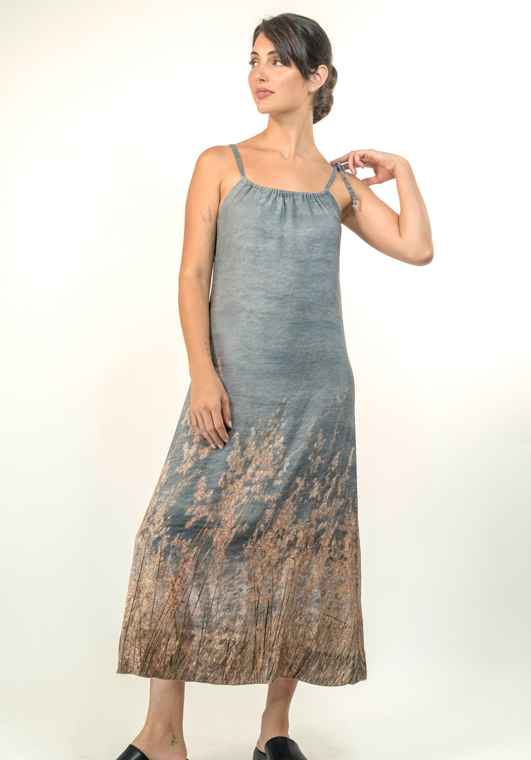 OCEAN VIEWS LINEN TENCEL SHOESTRING DRESS