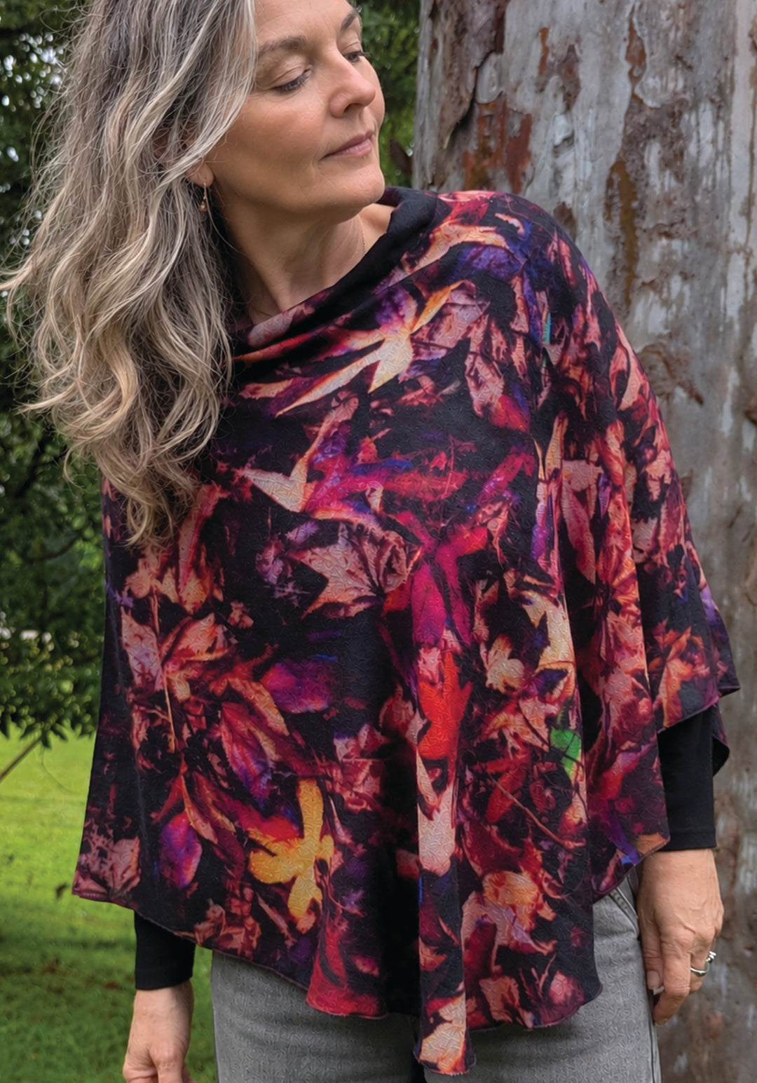 AUTUMN LEAVES WOOL &amp; SILK PONCHO