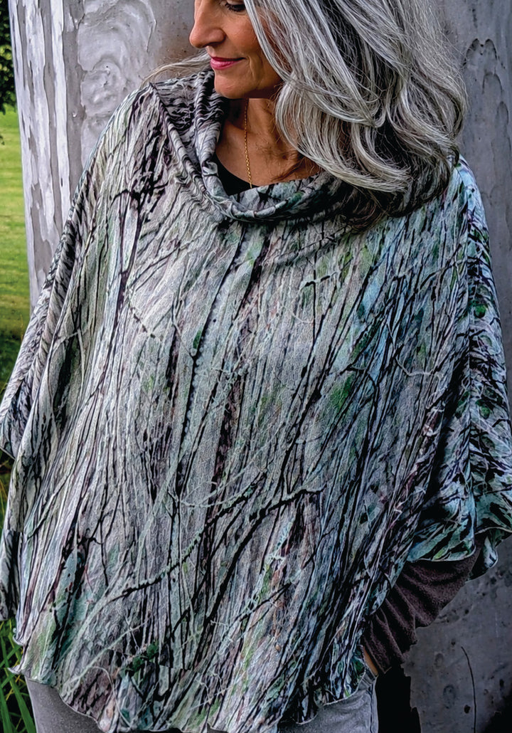 MT BEAUTY WOOL & SILK PONCHO