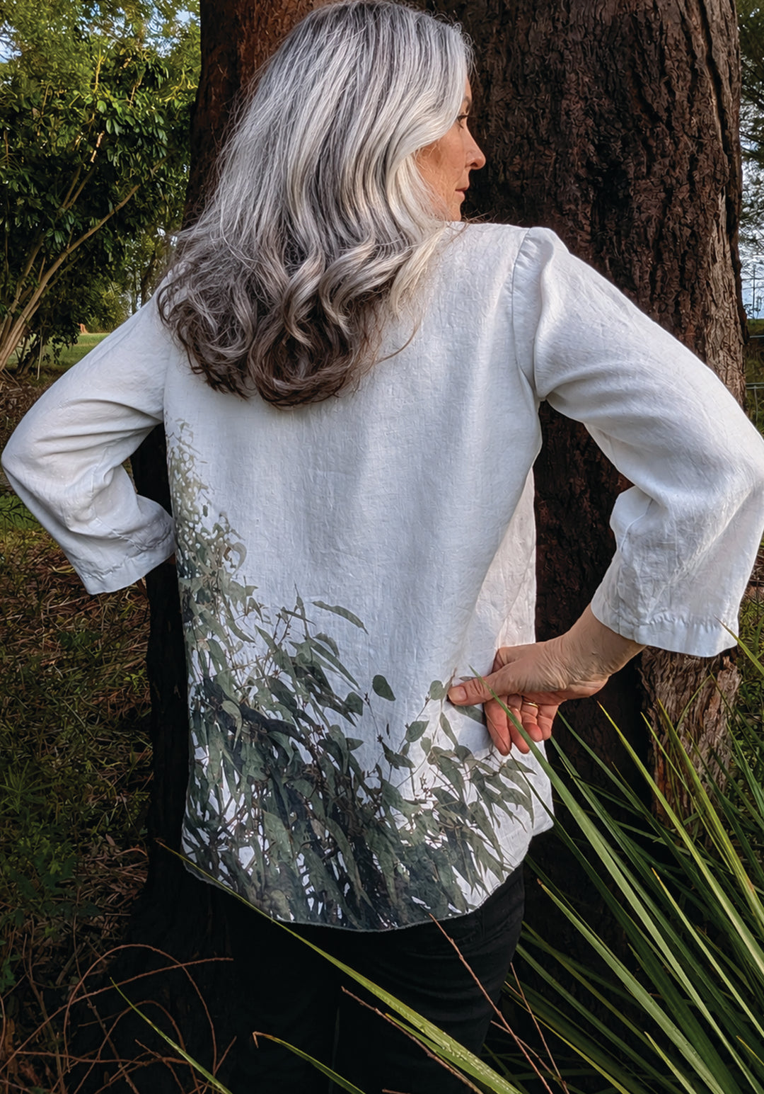 GUM LEAVES 3/4 SLEEVE HEMP TOP
