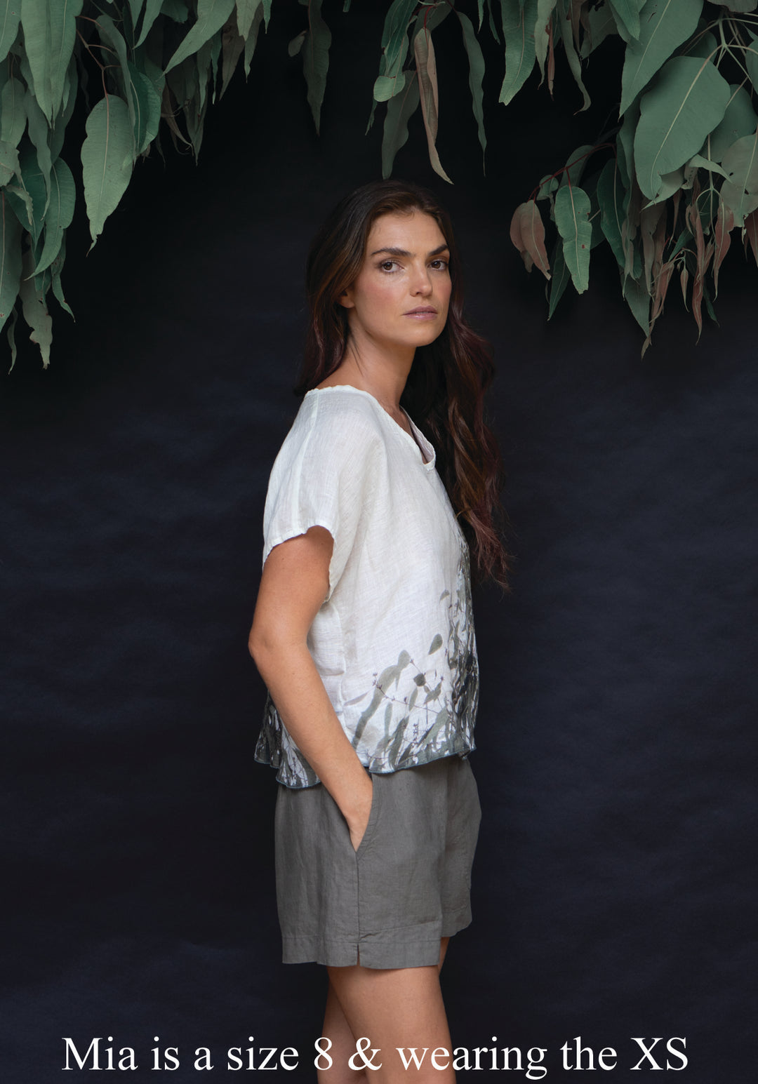 GUM LEAVES LINEN TOP