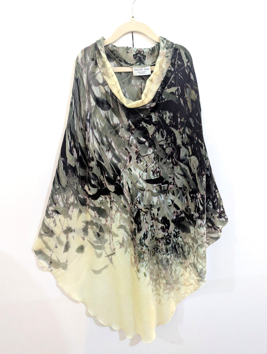 GUM LEAVES WOOL & SILK PONCHO