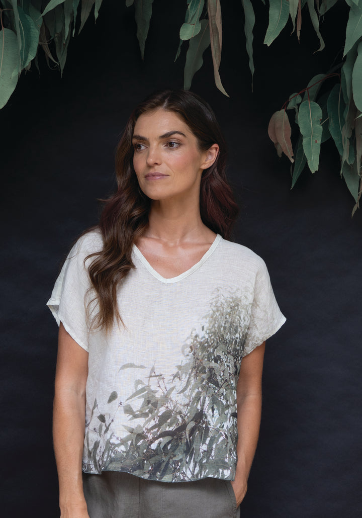 GUM LEAVES LINEN TOP