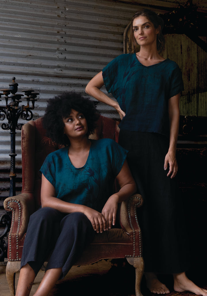 KANGAROO GRASS LINEN TOP