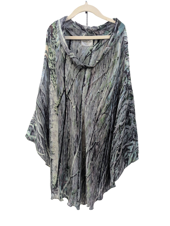 MT BEAUTY WOOL & SILK PONCHO
