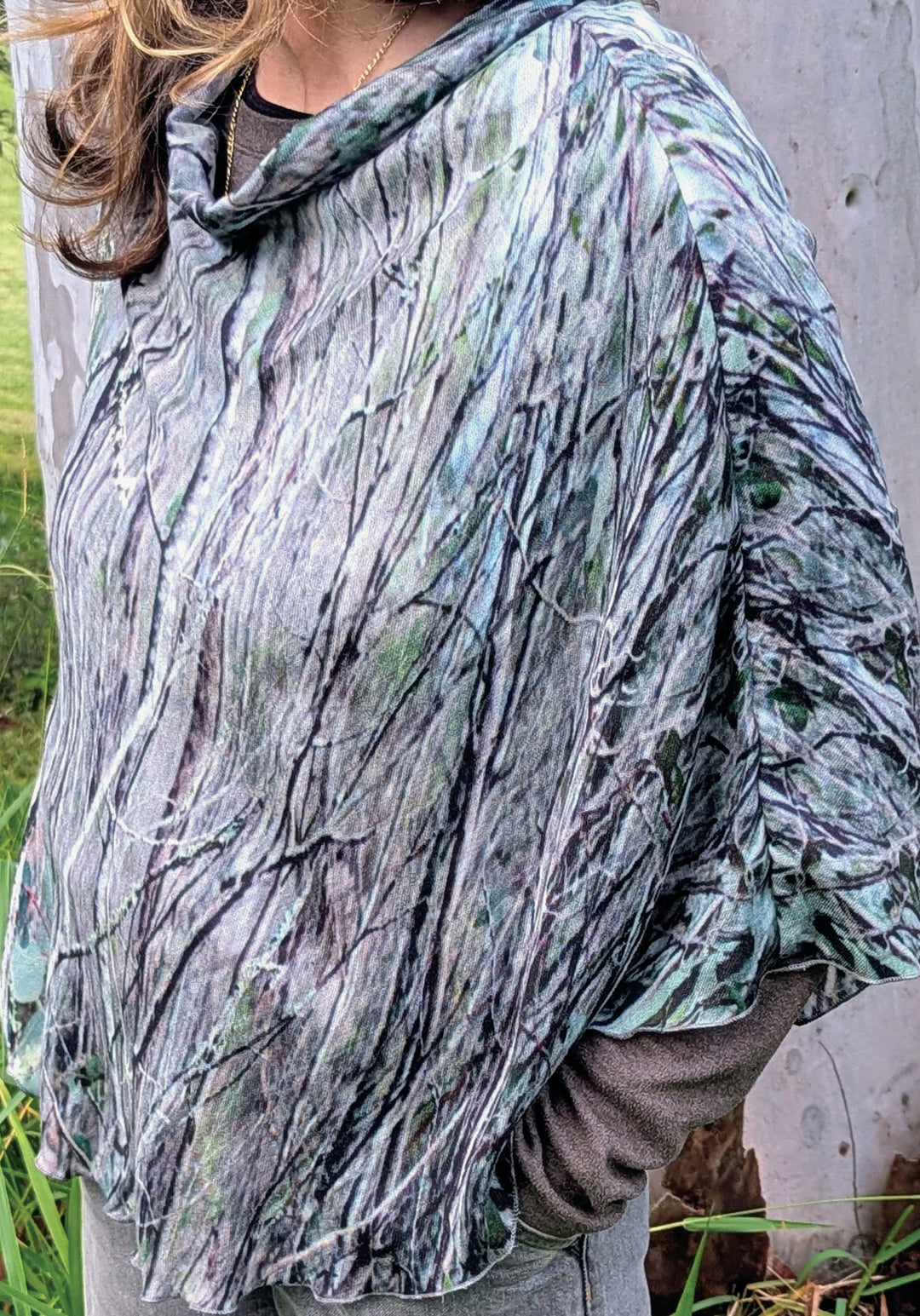 MT BEAUTY WOOL & SILK PONCHO