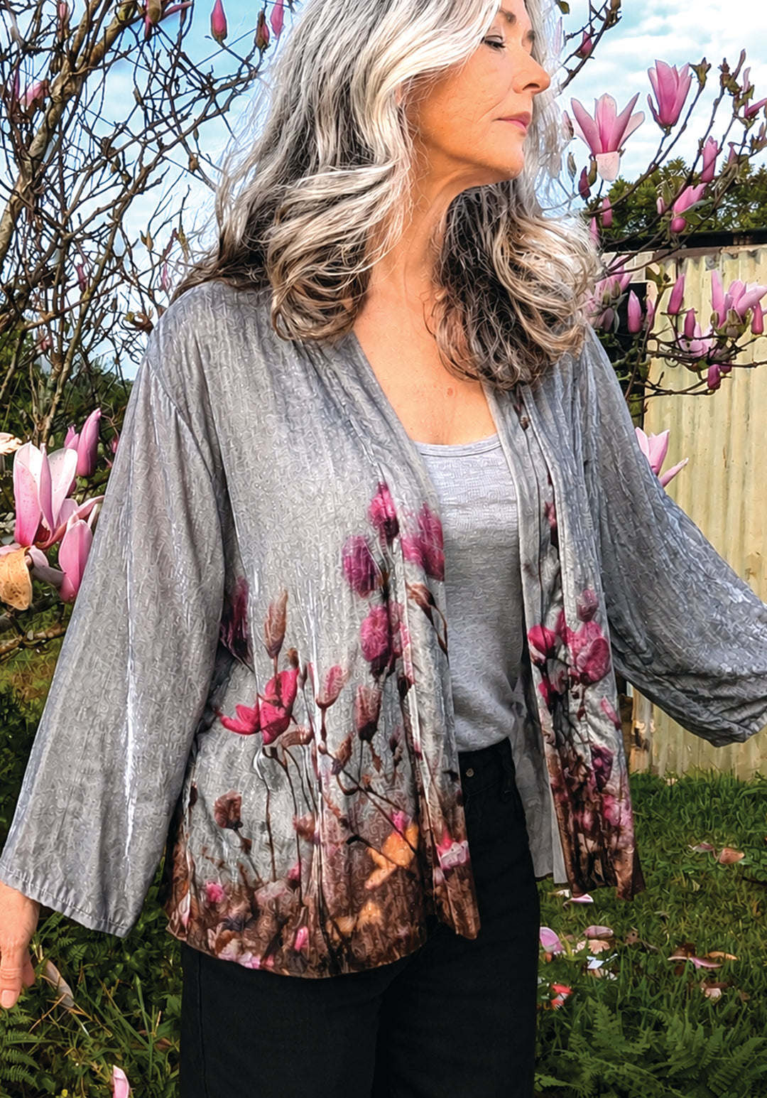 SEASIDE MEADOW SILK VELVET KIMONO