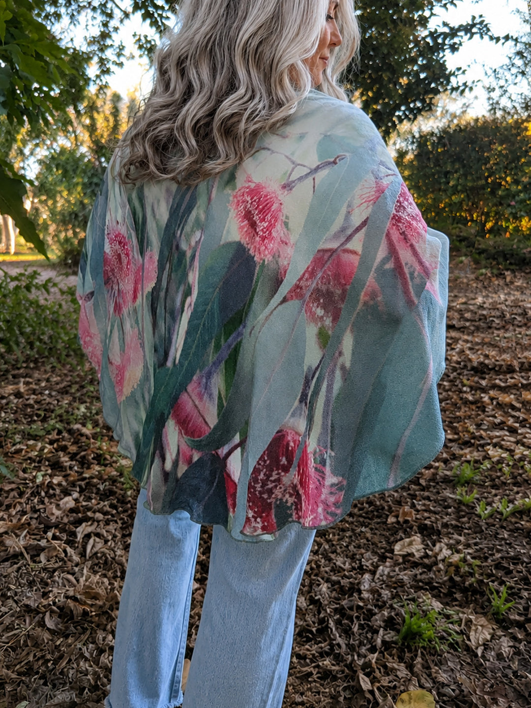 SILVER PRINCESS WOOL & SILK PONCHO