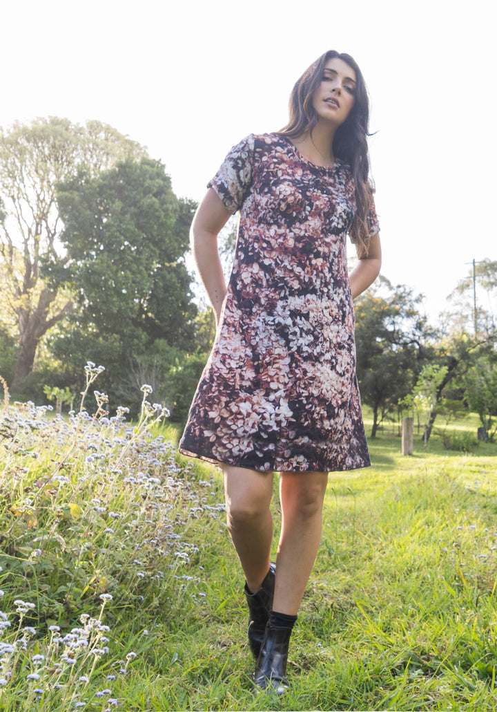DRIED HYDRANGEAS LINEN SHIFT DRESS