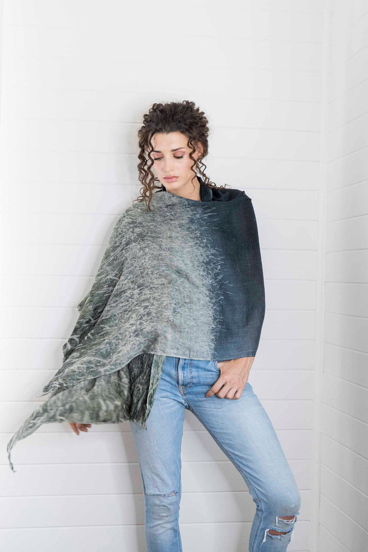 MORNING GRASSES WOOL & SILK SCARF