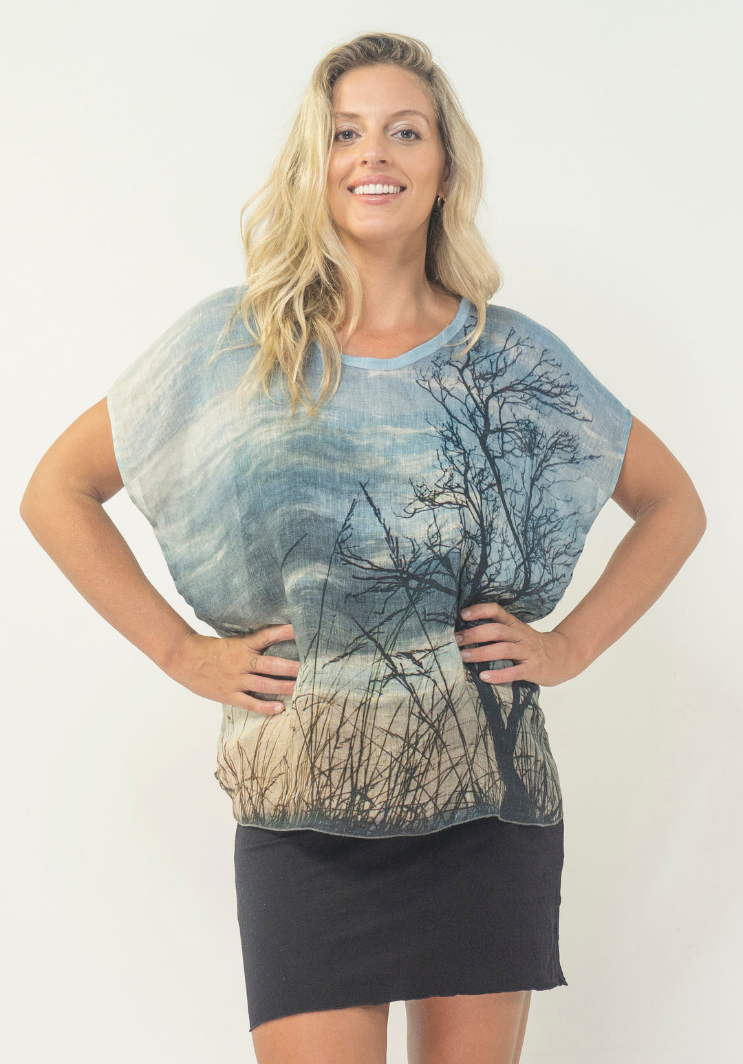 STORMY SKY LINEN TOP