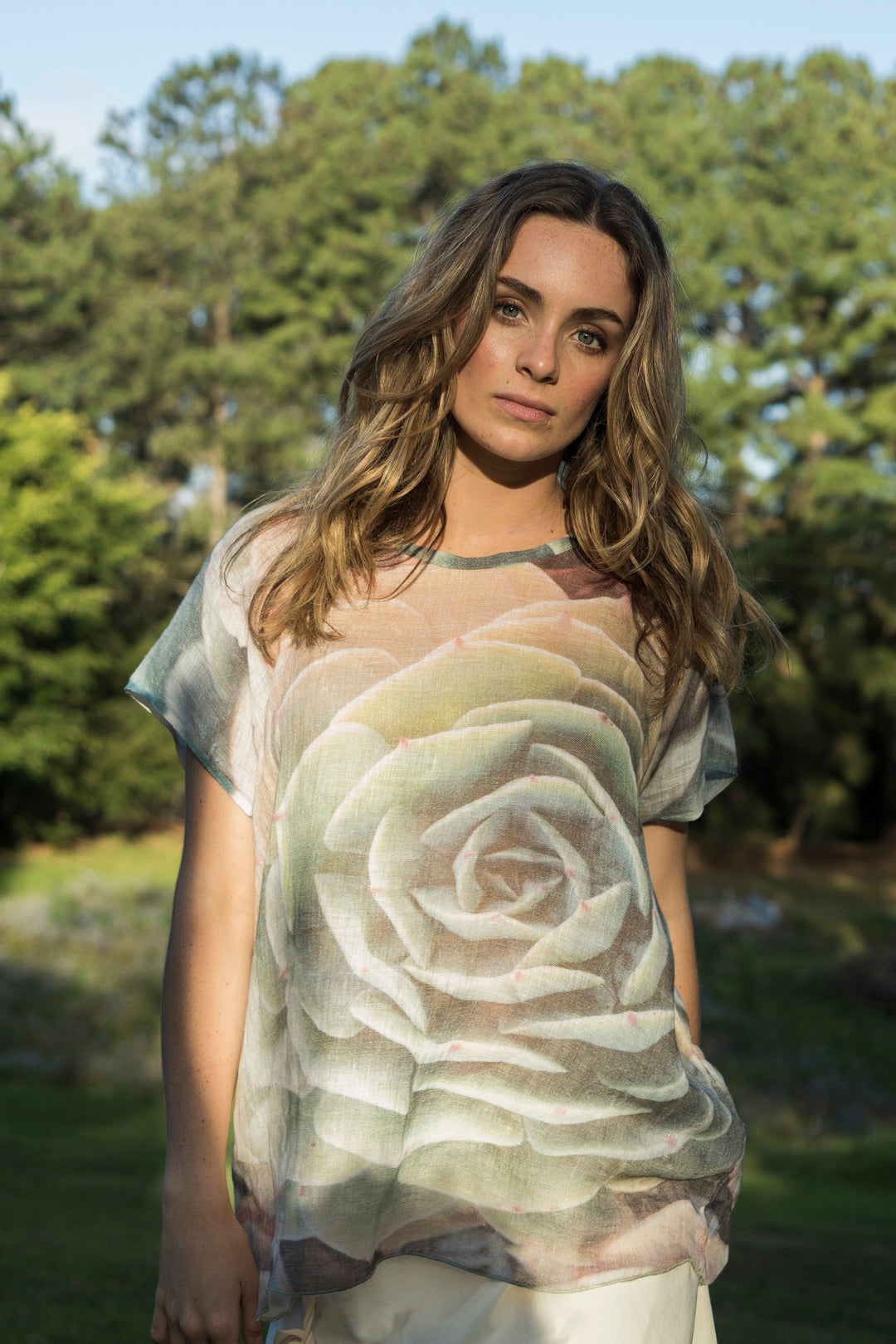 SUCCULENT LINEN TOP